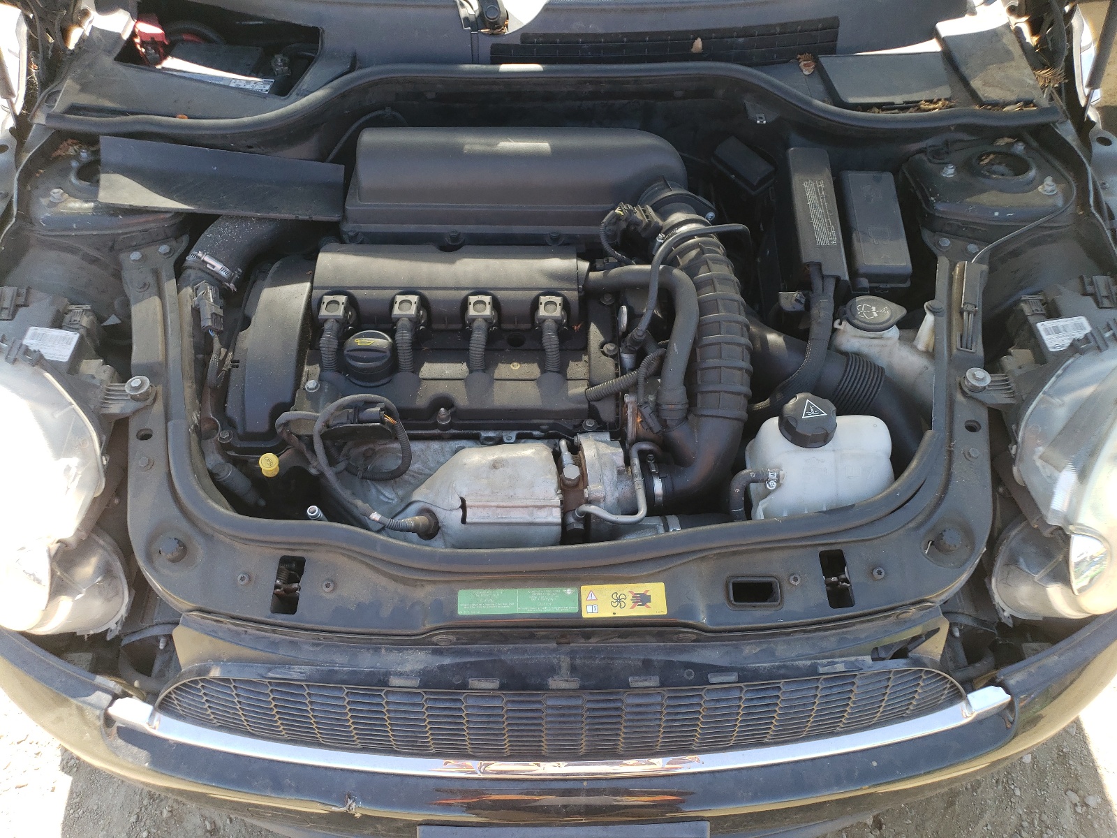 WMWMF7C56ATZ71212 2010 Mini Cooper S