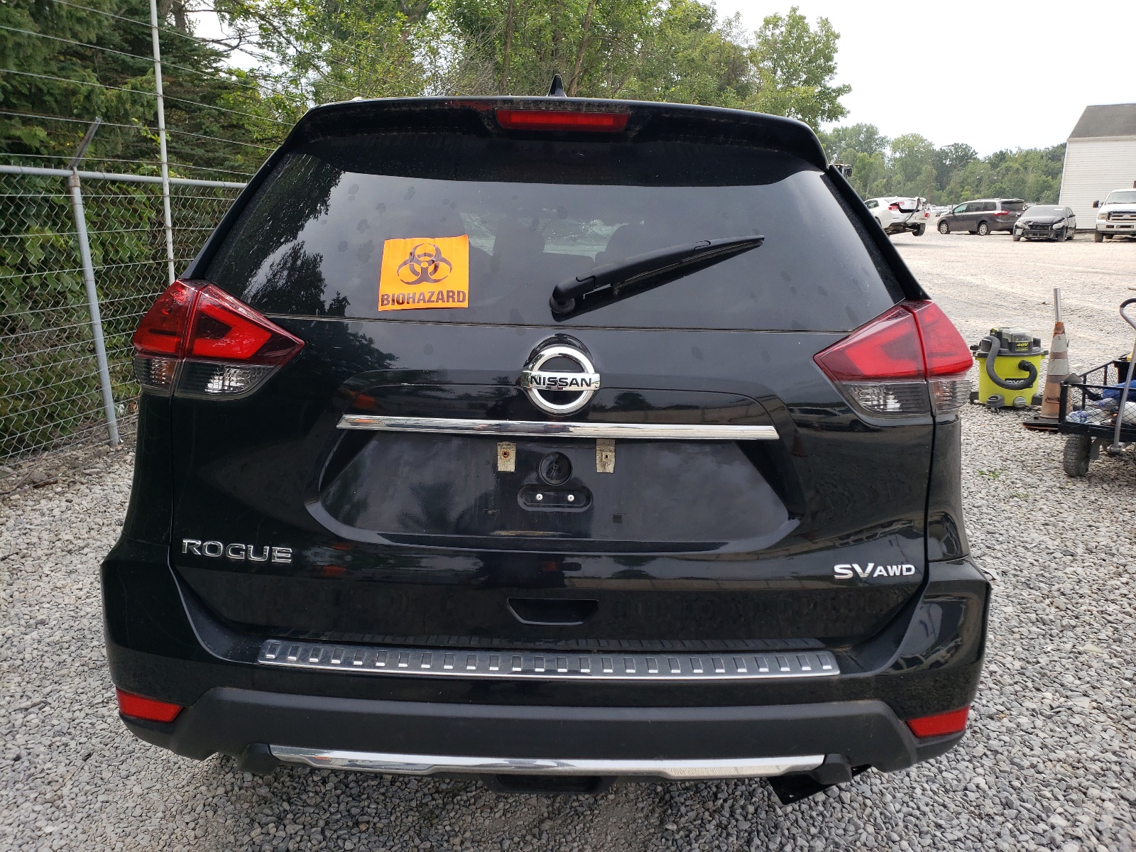 2017 Nissan Rogue Sv vin: 5N1AT2MV6HC886232