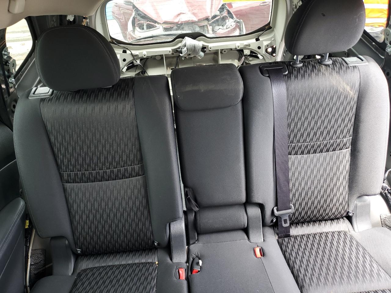 2017 Nissan Rogue S VIN: KNMAT2MV2HP599404 Lot: 64513564