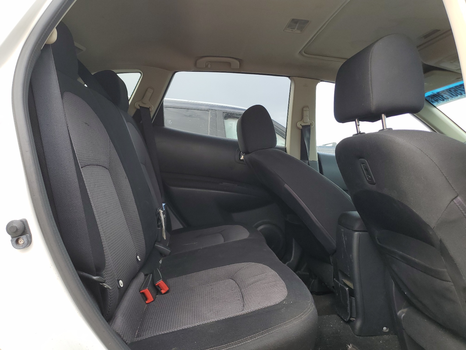 JN8AS5MV0BW257522 2011 Nissan Rogue S