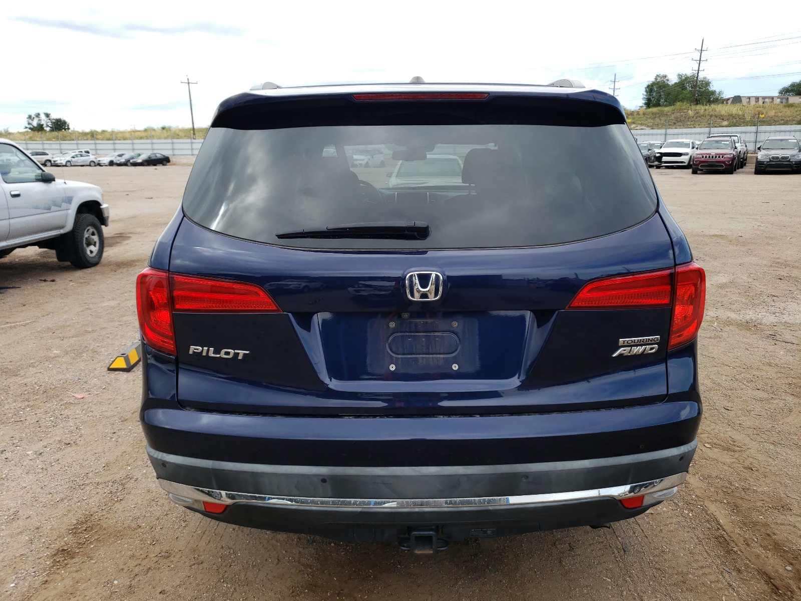 5FNYF6H96GB097949 2016 Honda Pilot Touring