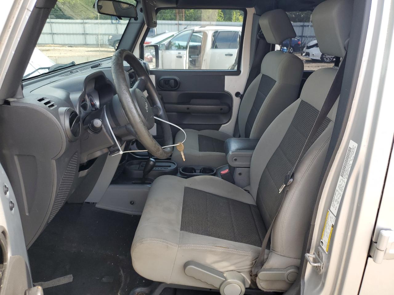 2010 Jeep Wrangler Unlimited Sport VIN: 1J4BA3H12AL185179 Lot: 63840684