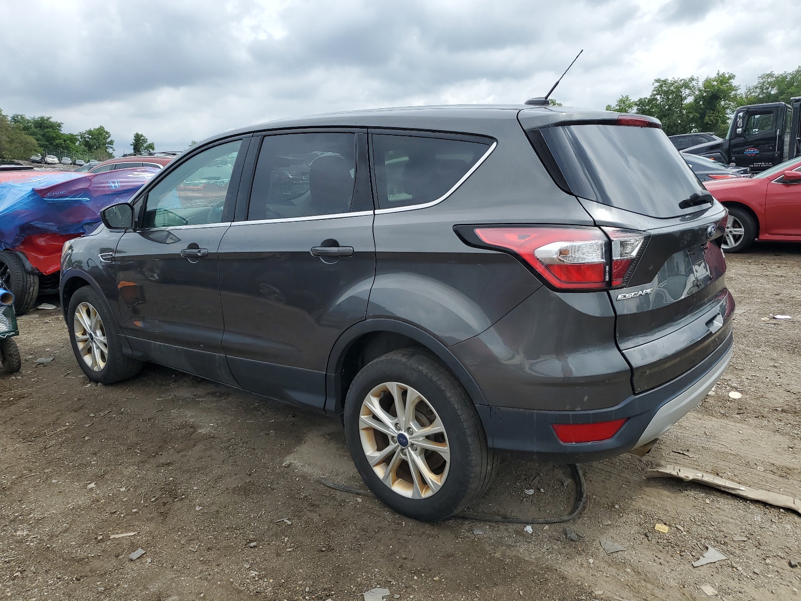 1FMCU9GDXHUC46360 2017 Ford Escape Se