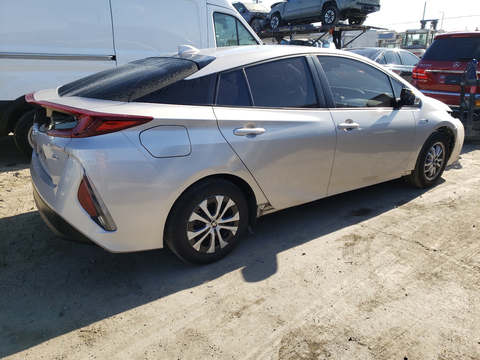 JTDKAMFP7N3216113 2022 Toyota Prius Prime Le