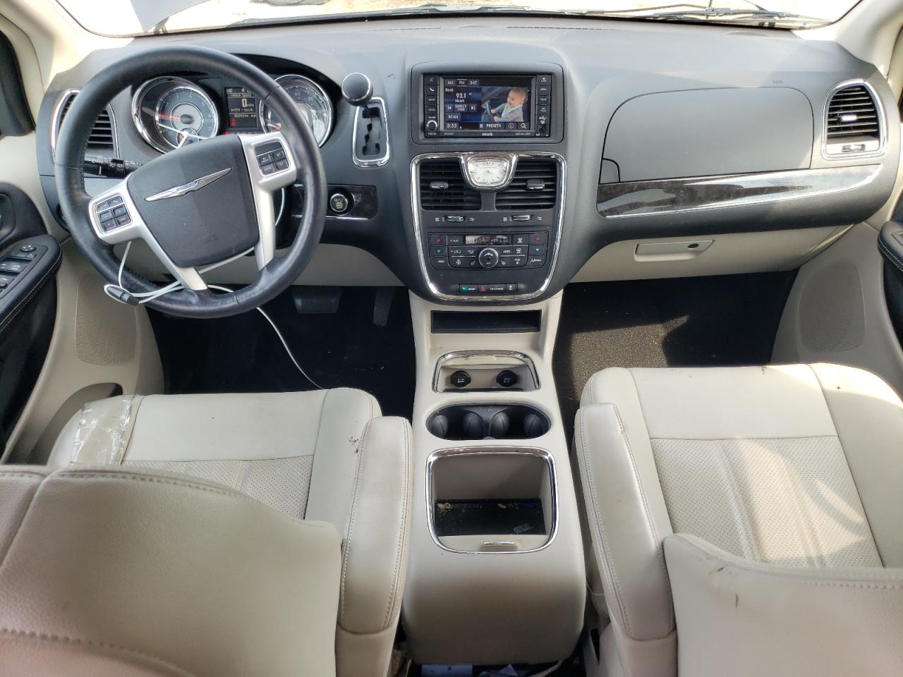 2015 Chrysler Town & Country Touring L VIN: 2C4RC1CG6FR525706 Lot: 63014684