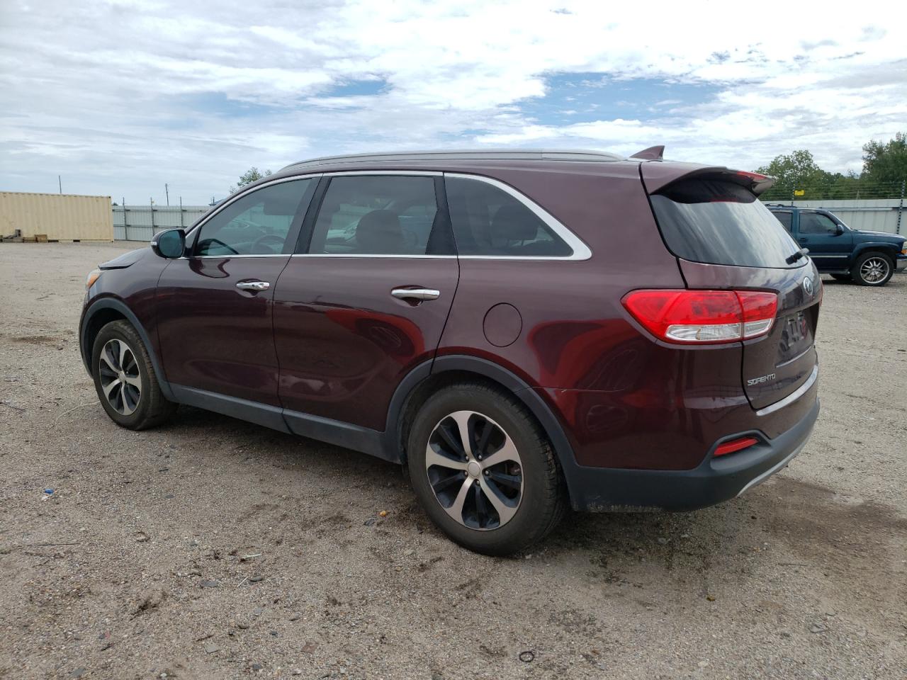 VIN 5XYPH4A58JG409822 2018 KIA SORENTO no.2