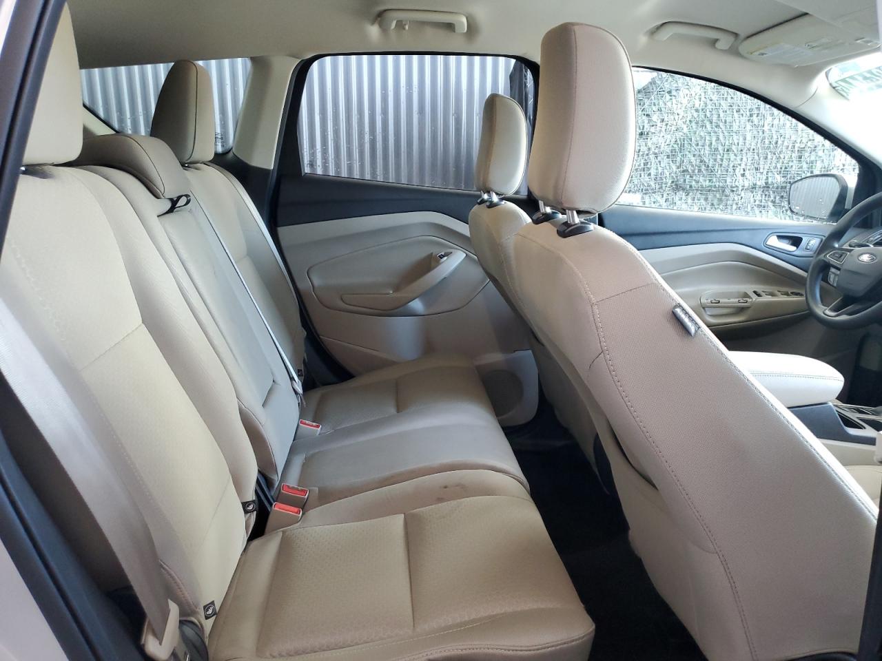 2018 Ford Escape Se VIN: 1FMCU9GD8JUD39139 Lot: 64984444