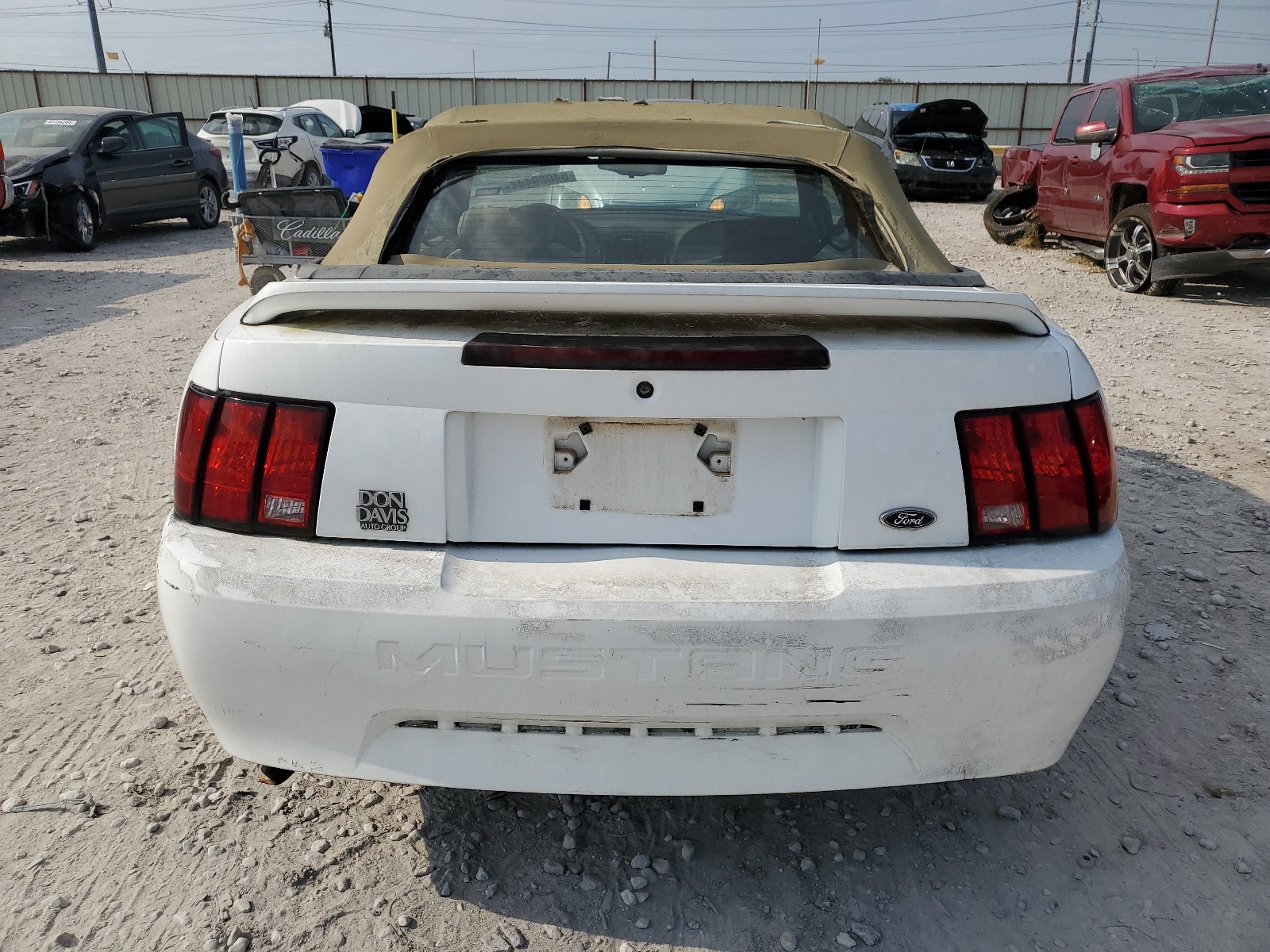 1FAFP4445YF116576 2000 Ford Mustang