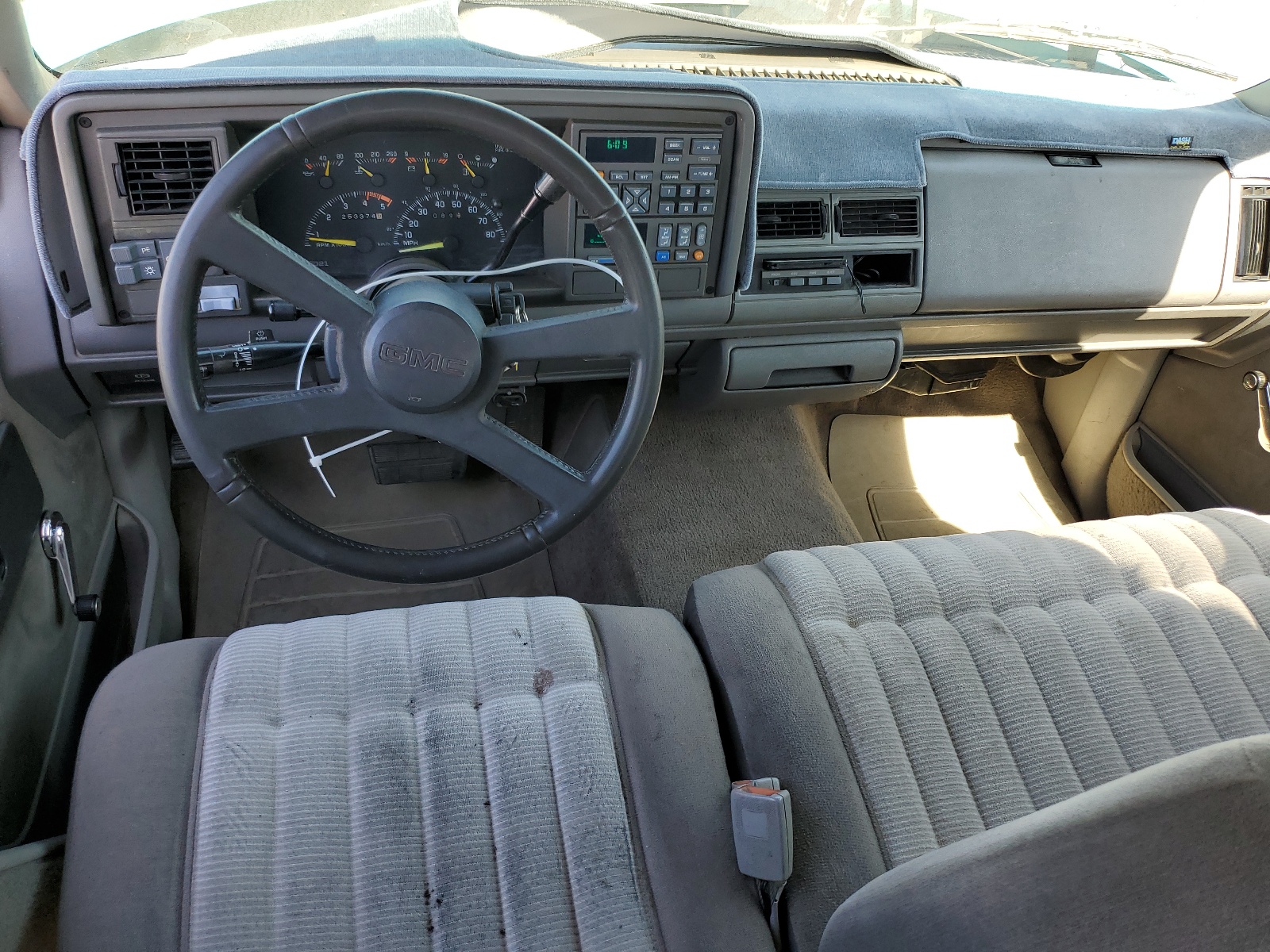 2GTEC19ZXR1580055 1994 GMC Sierra C1500