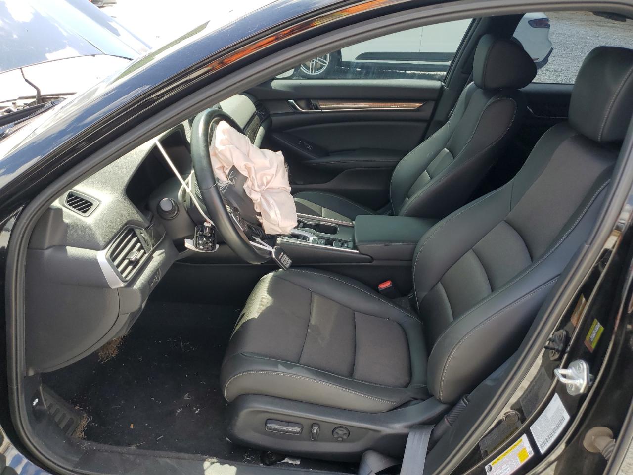 2022 Honda Accord Sport VIN: 1HGCV1F30NA085060 Lot: 63878904