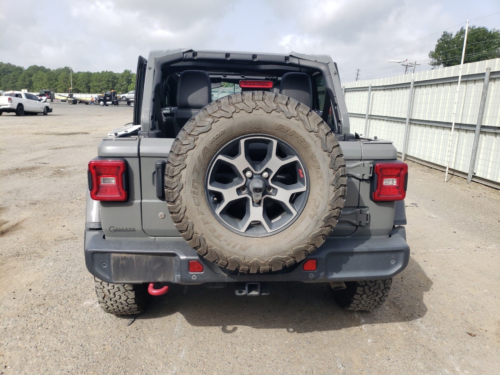 1C4HJXFG1JW315479 2018 Jeep Wrangler Unlimited Rubicon