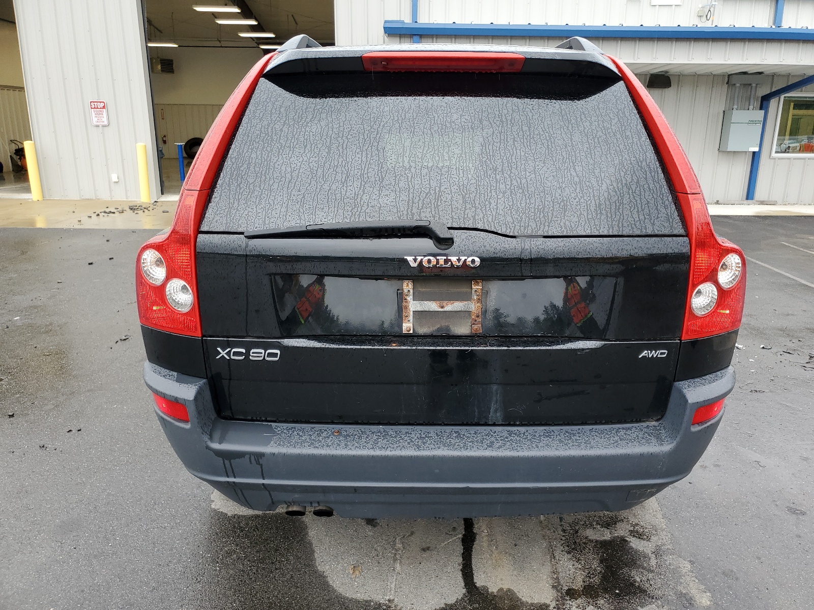 YV1CZ592351218997 2005 Volvo Xc90