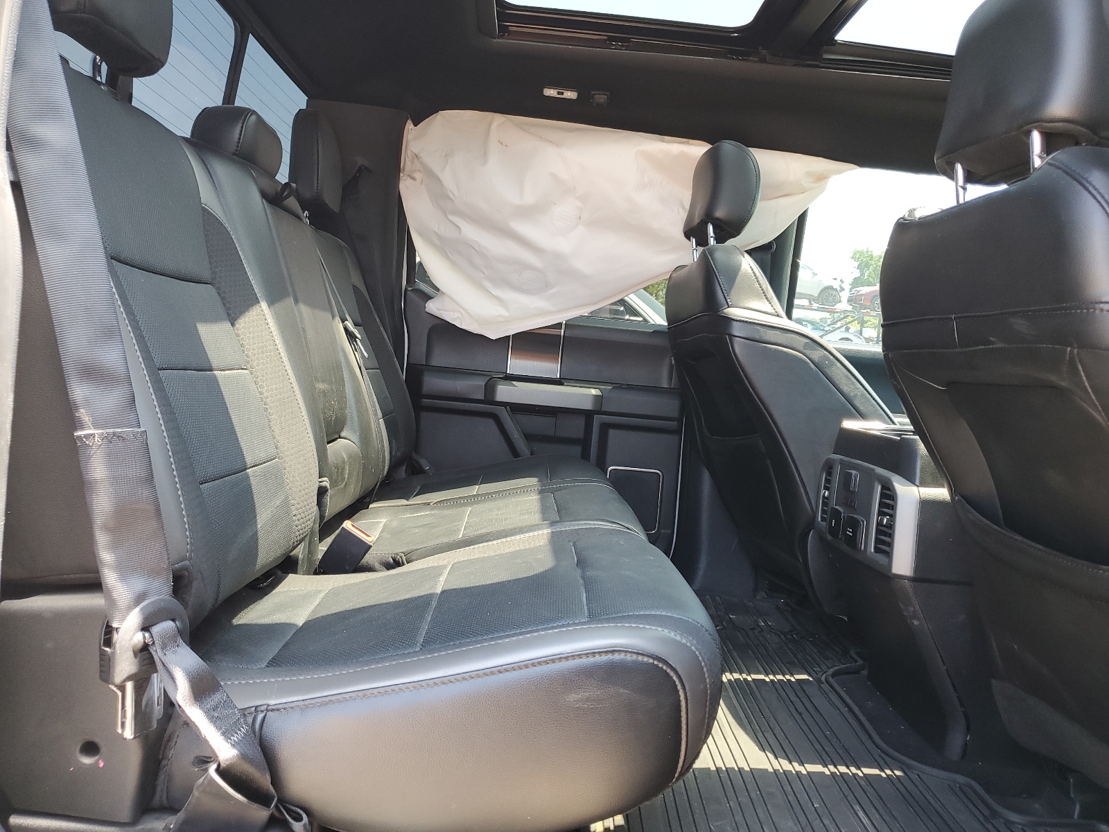 1FTFW1RG2KFC45994 2019 Ford F150 Raptor