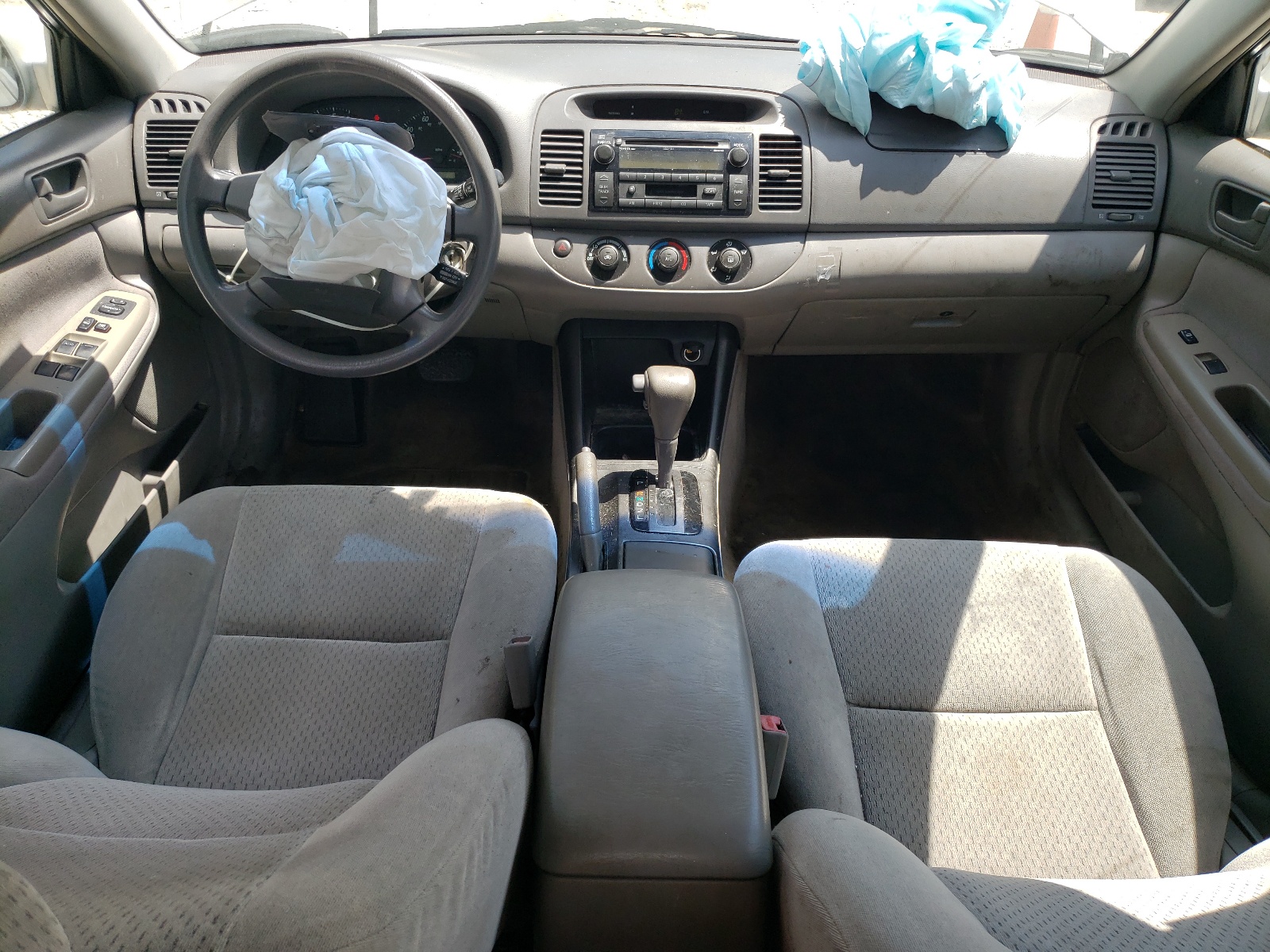 4T1BE32K63U233898 2003 Toyota Camry Le