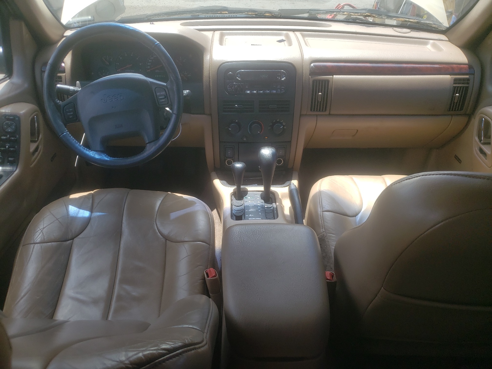 1J4GW48S4YC287681 2000 Jeep Grand Cherokee Laredo