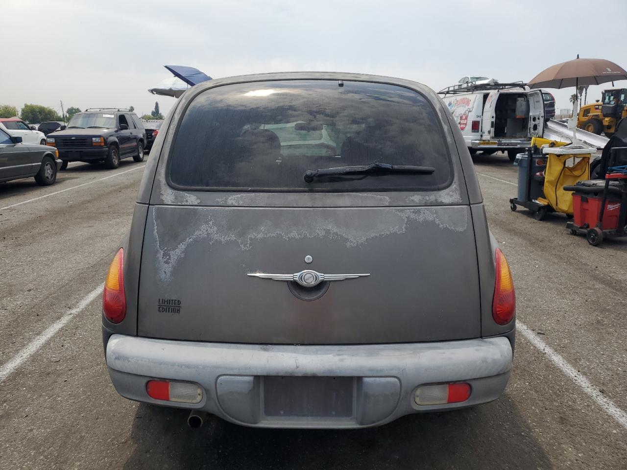 2002 Chrysler Pt Cruiser Limited VIN: 3C8FY68B82T231003 Lot: 62952074