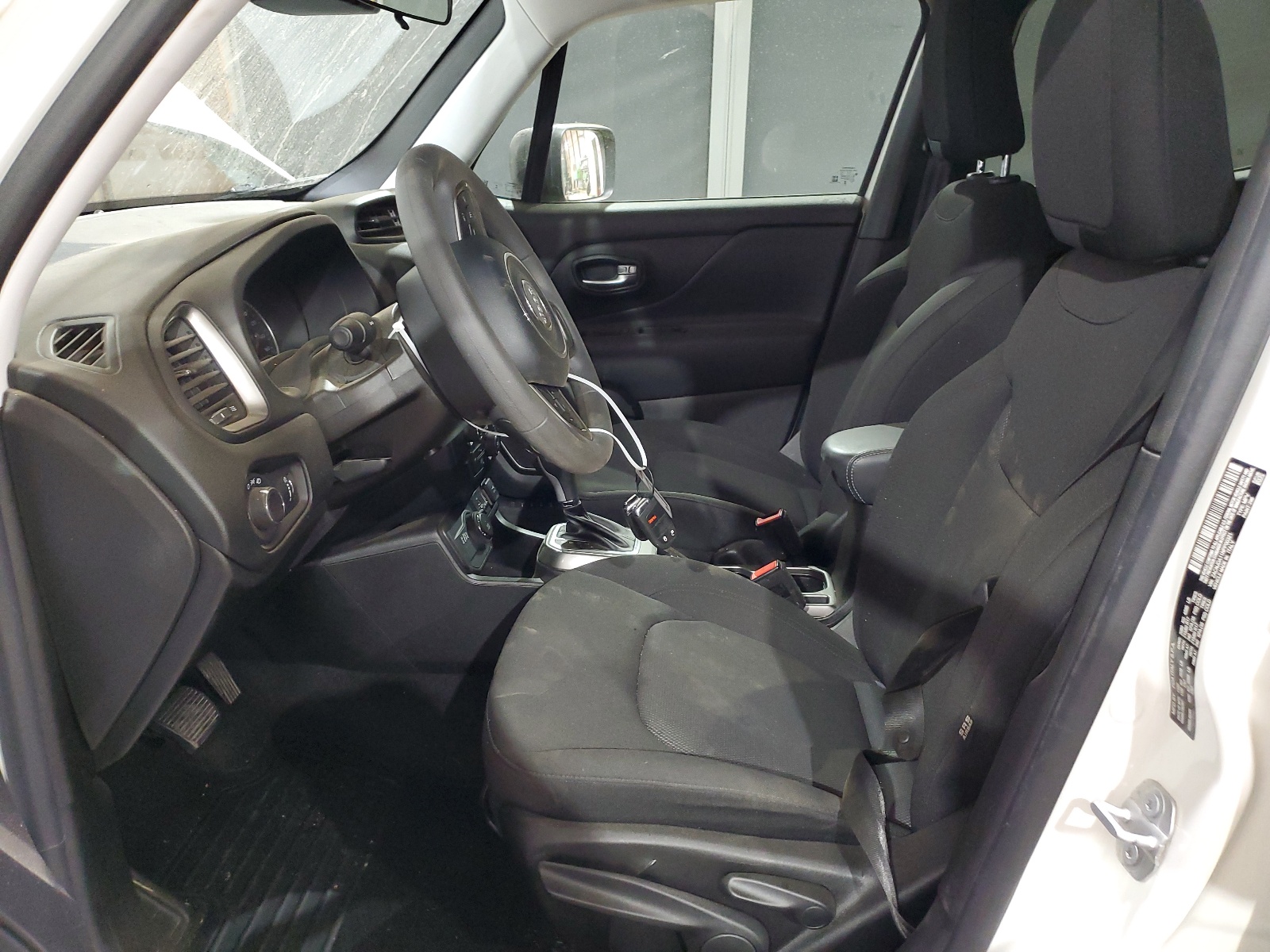 ZACNJDA11NPP00321 2022 Jeep Renegade Sport