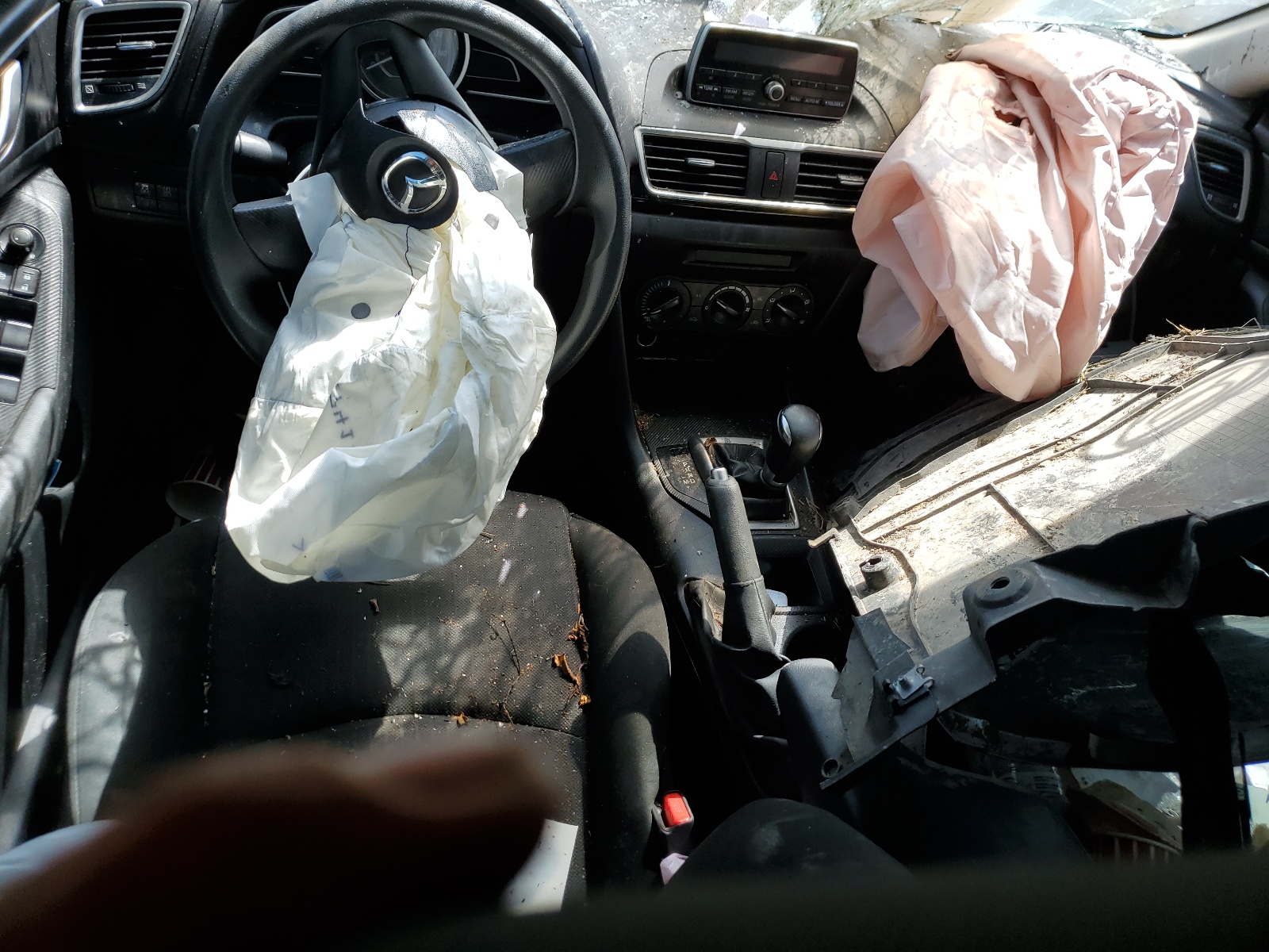 JM1BM1T79E1150184 2014 Mazda 3 Sv