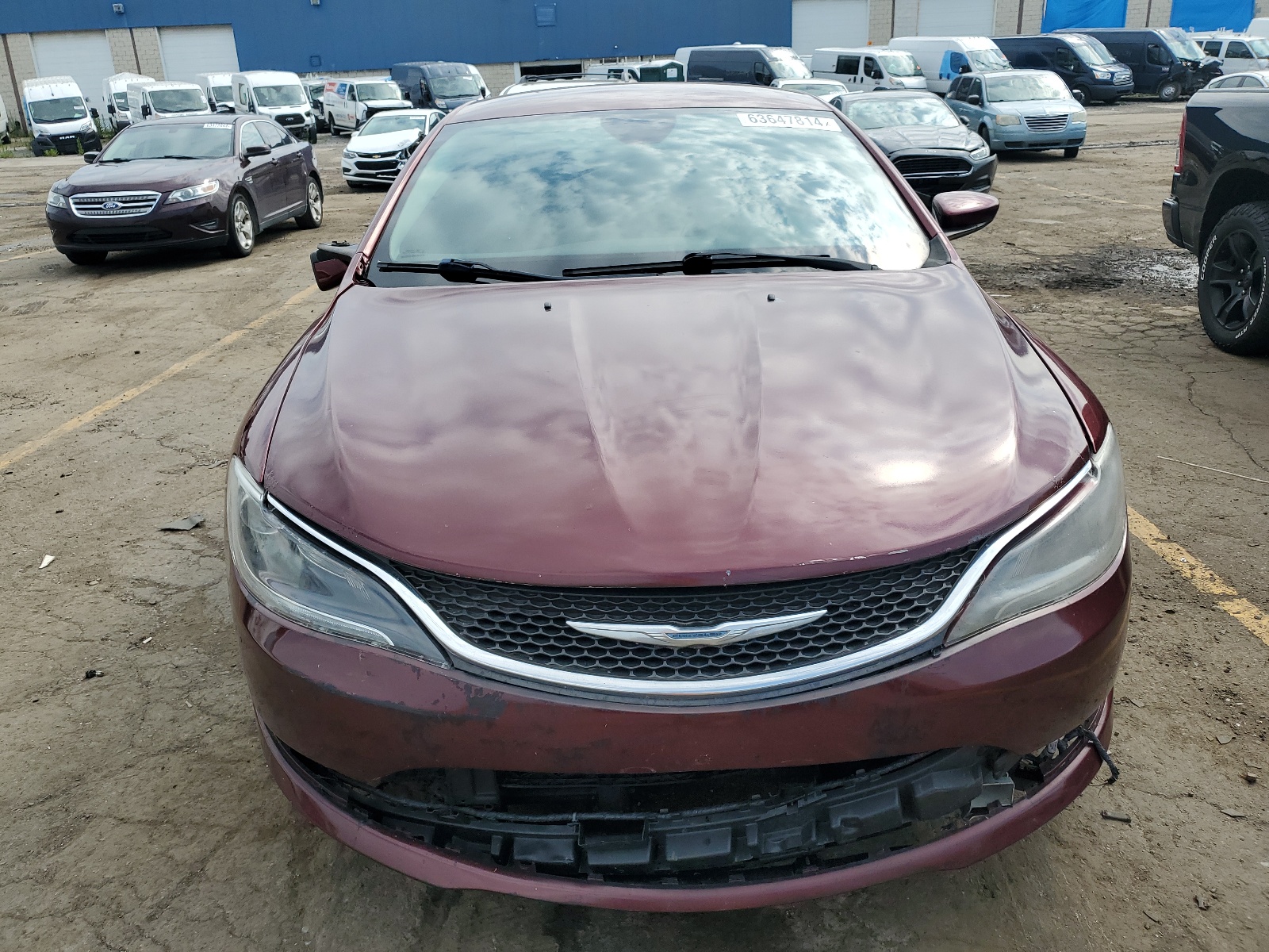 2015 Chrysler 200 Limited vin: 1C3CCCAB7FN528379