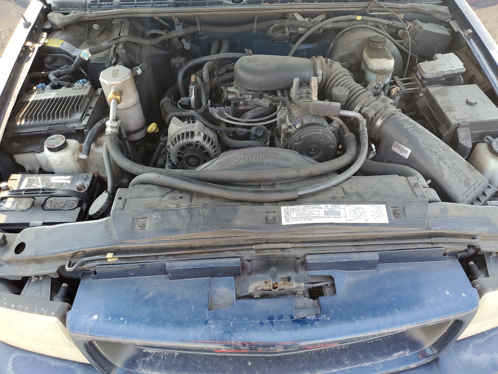 1GKCS18W3YK259396 2000 GMC Jimmy