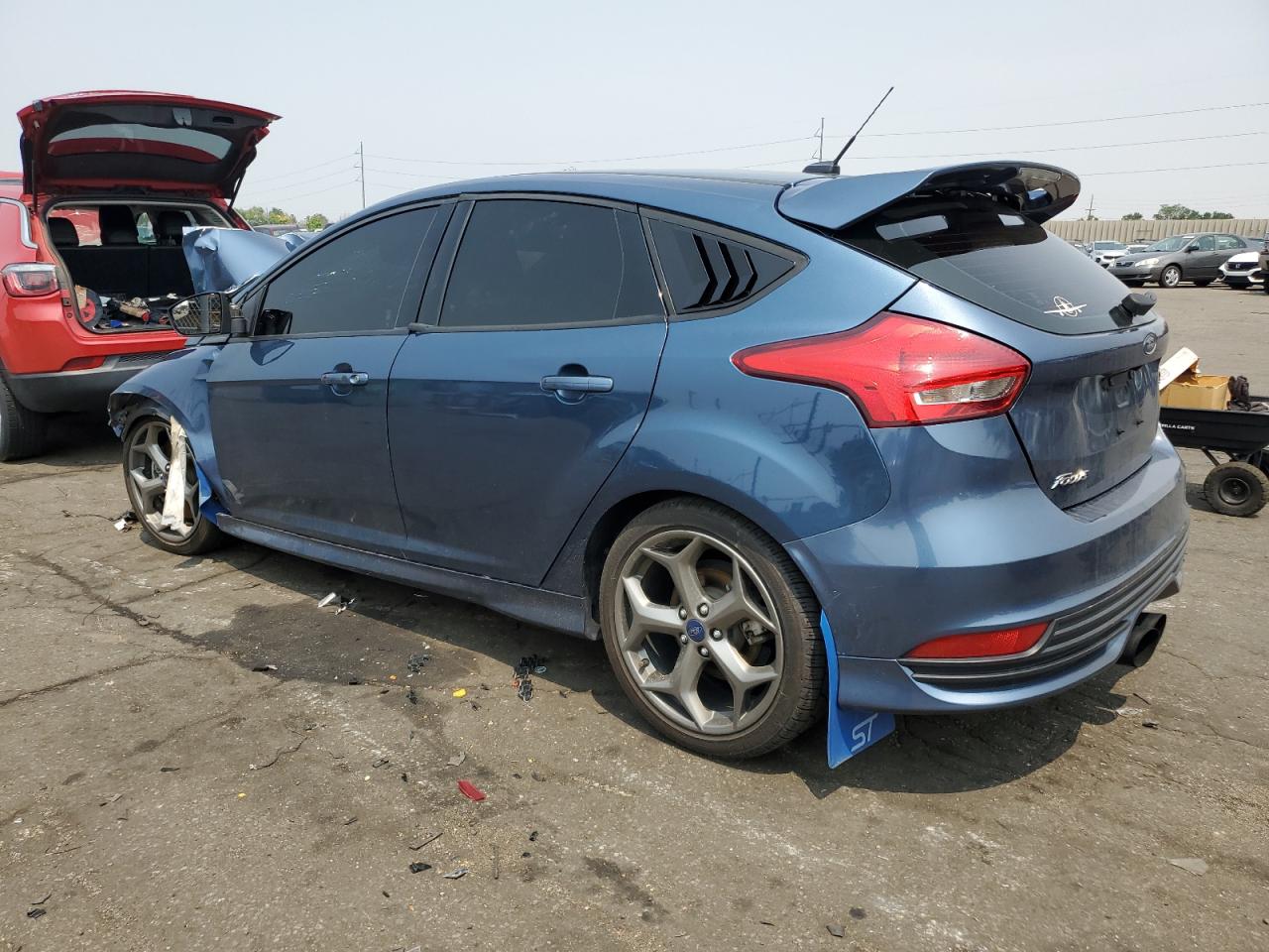 1FADP3L96JL278190 2018 FORD FOCUS - Image 2