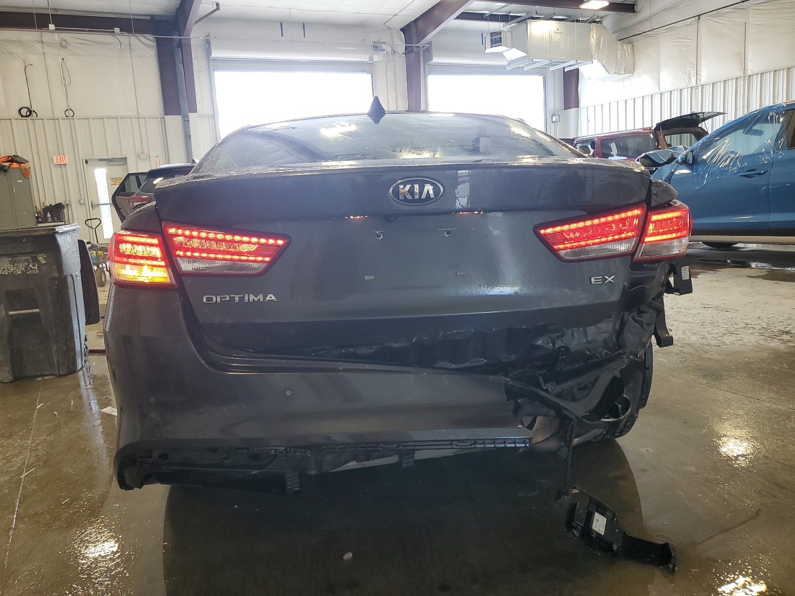 5XXGU4L3XJG231942 2018 Kia Optima Ex