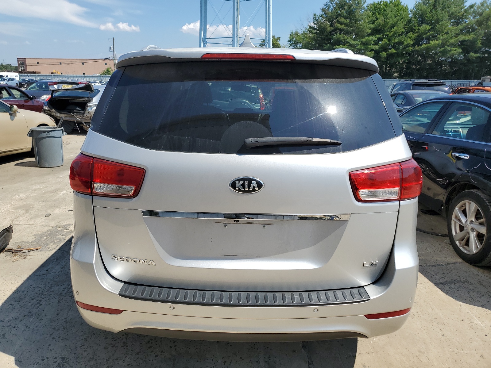 KNDMB5C18F6018846 2015 Kia Sedona Lx