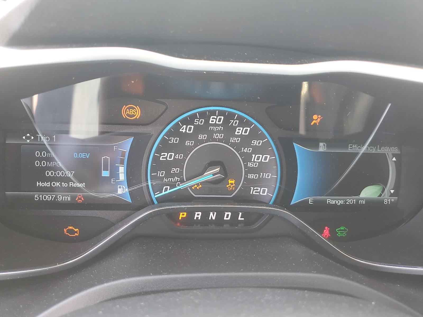 1FADP5AU0HL115354 2017 Ford C-Max Se