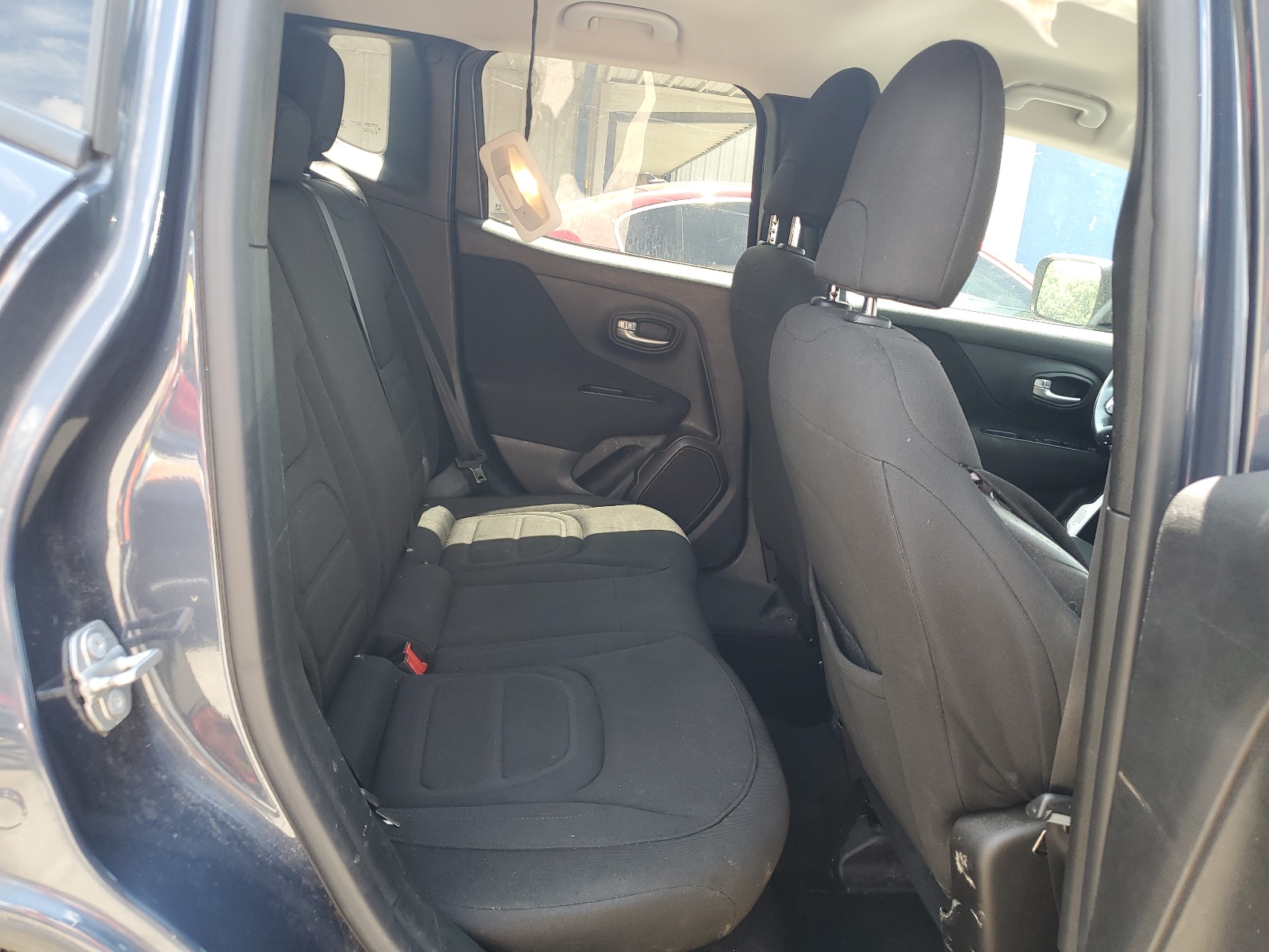 ZACNJBBB1KPK67462 2019 Jeep Renegade Latitude