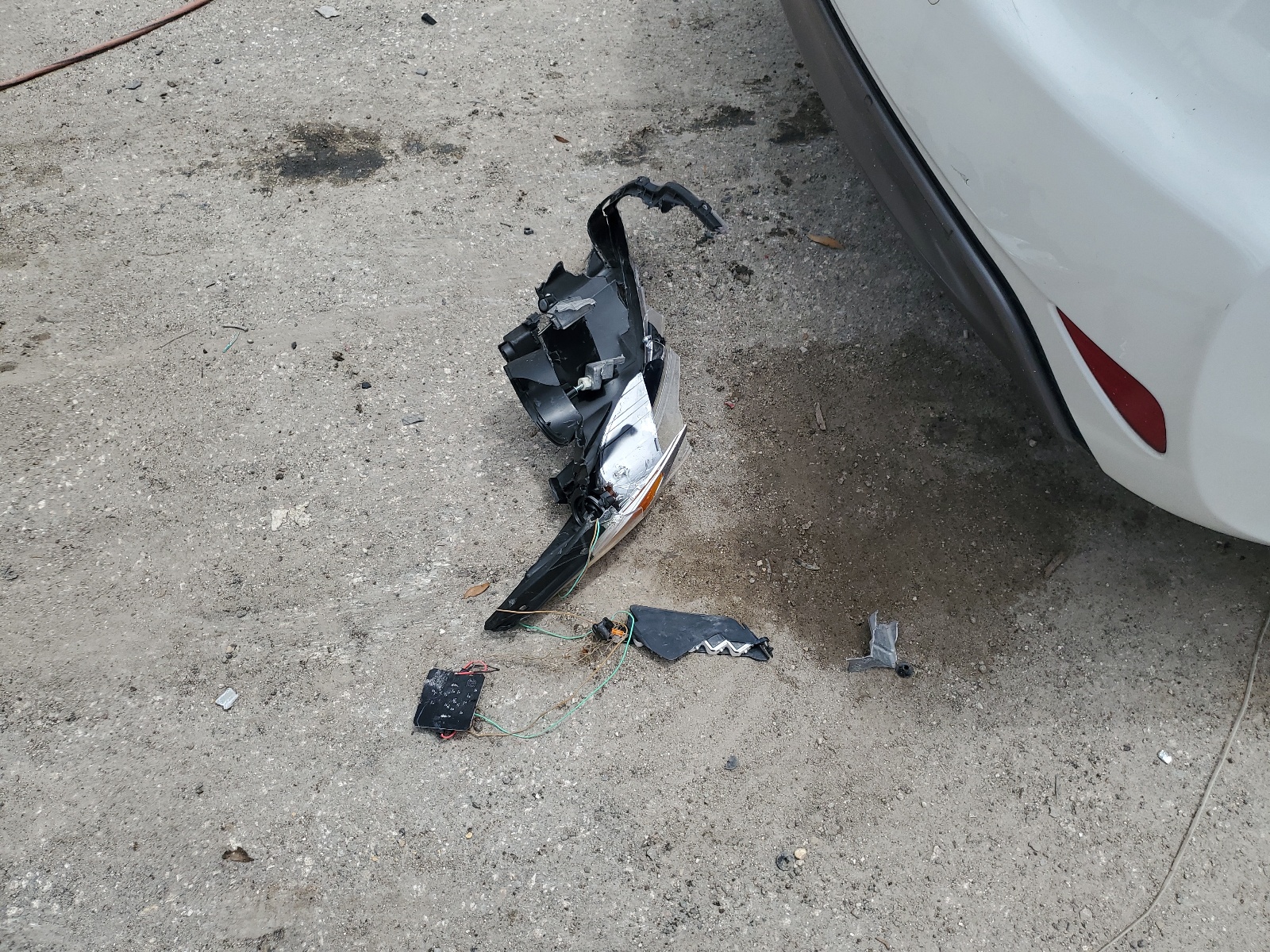 KMHEC4A48FA138647 2015 Hyundai Sonata Hybrid