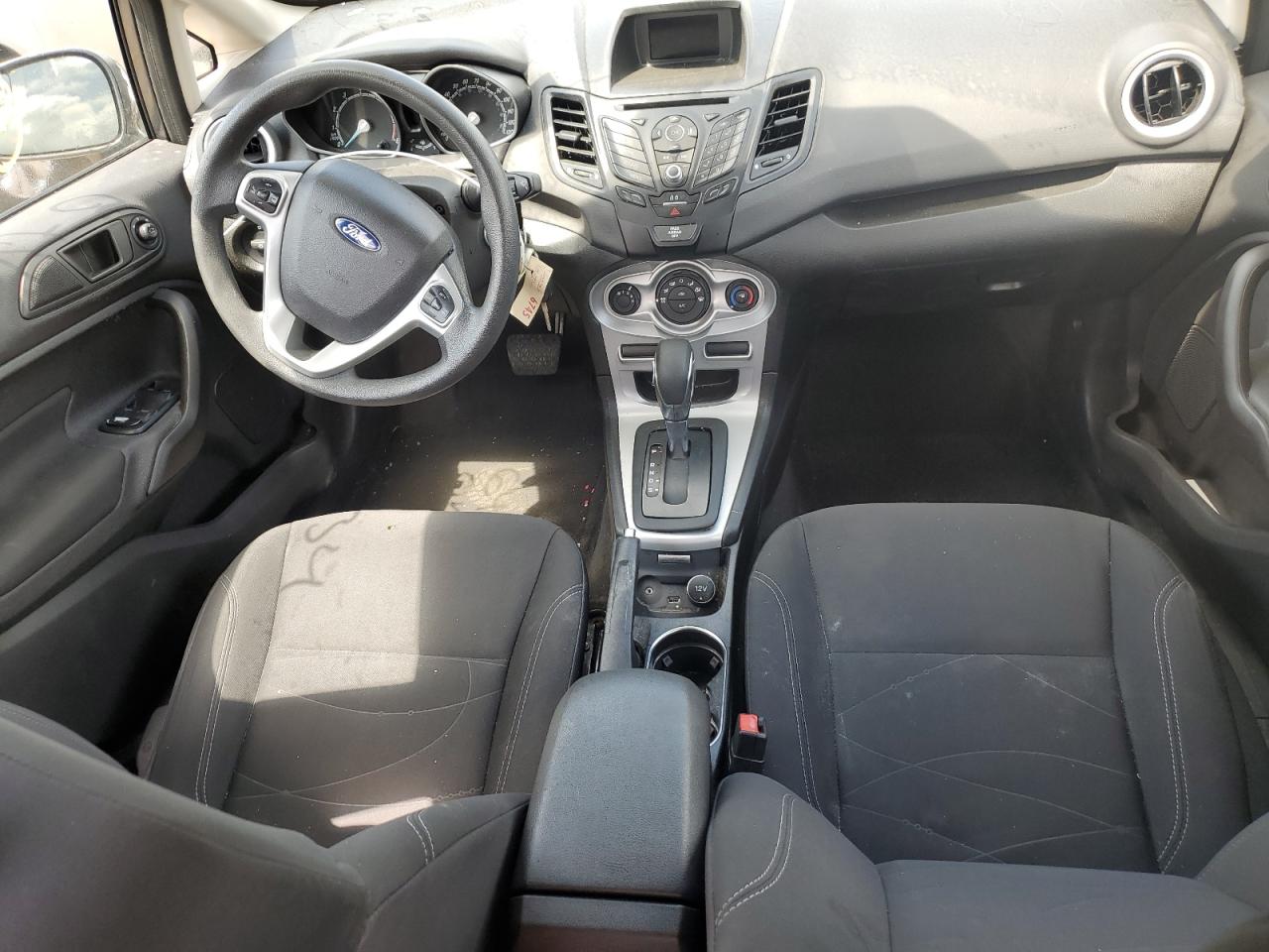 2019 Ford Fiesta Se VIN: 3FADP4BJ0KM119568 Lot: 64104134