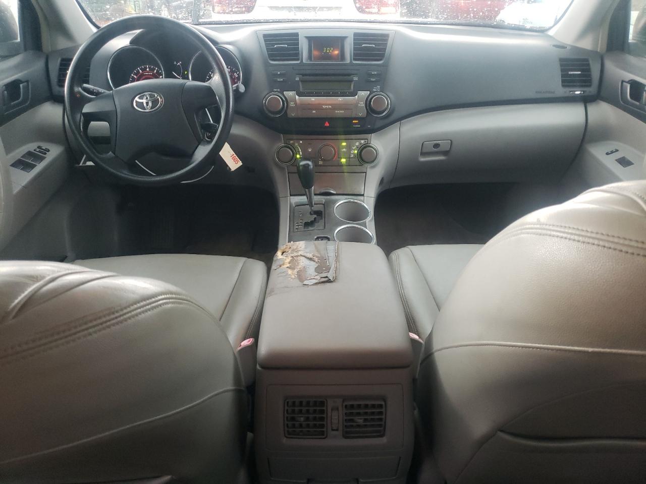 2008 Toyota Highlander VIN: JTEDS41A582005734 Lot: 64438284