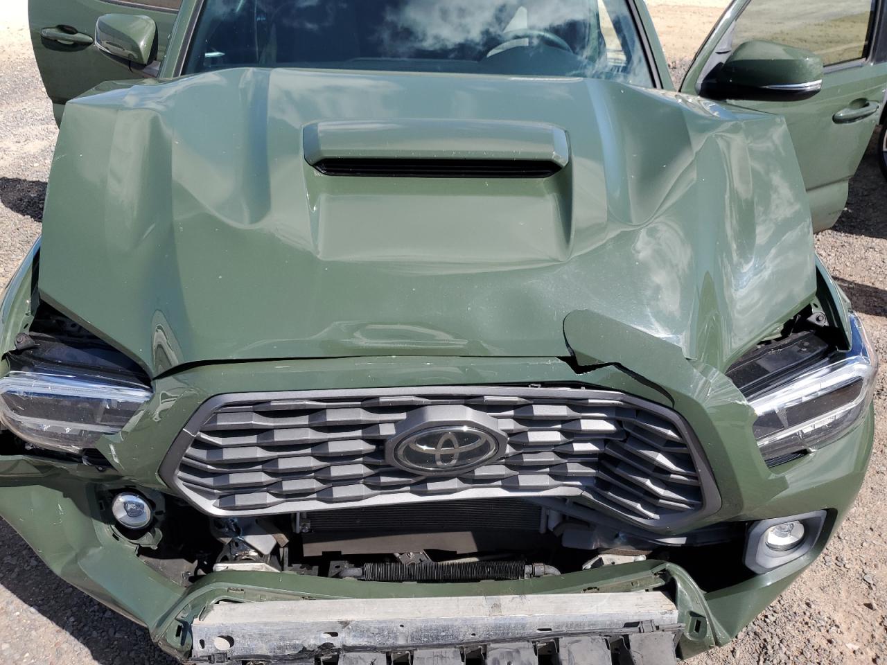 3TYCZ5AN5NT054932 2022 Toyota Tacoma Double Cab