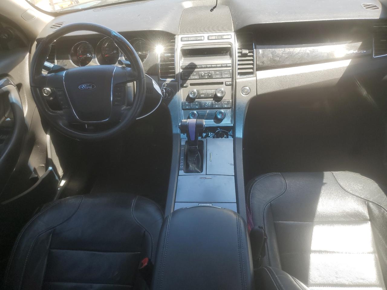 2010 Ford Taurus Limited VIN: 1FAHP2FW6AG133981 Lot: 61737804