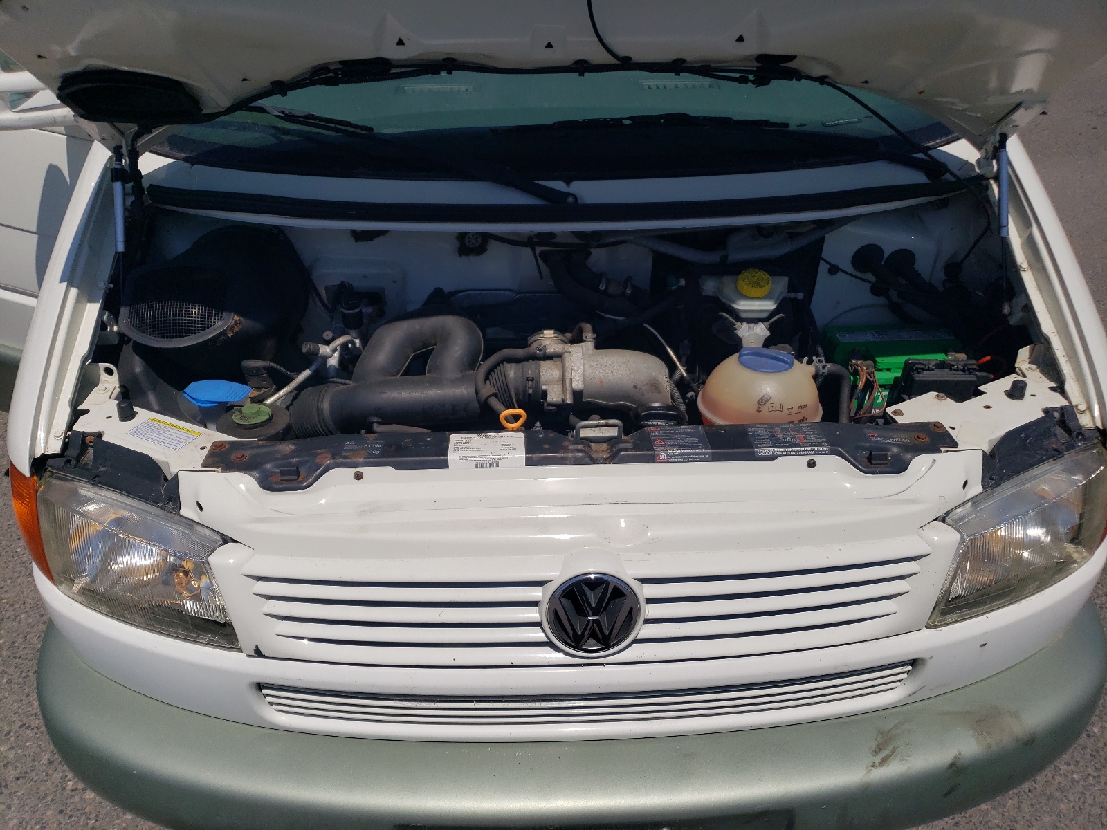 WV3AB470X1H125888 2001 Volkswagen Eurovan