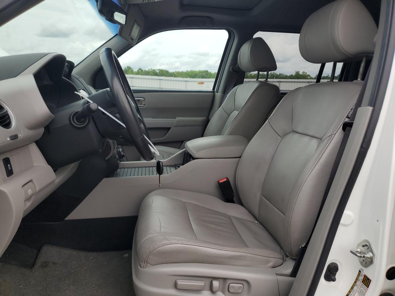 2012 Honda Pilot Exln VIN: 5FNYF4H7XCB027948 Lot: 64398524