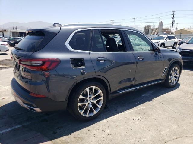  BMW X5 2021 Серый
