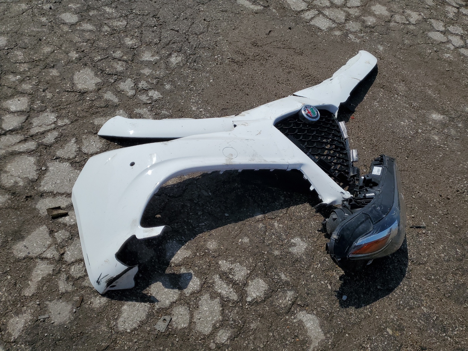 ZARFAEEN3J7577628 2018 Alfa Romeo Giulia Ti Q4