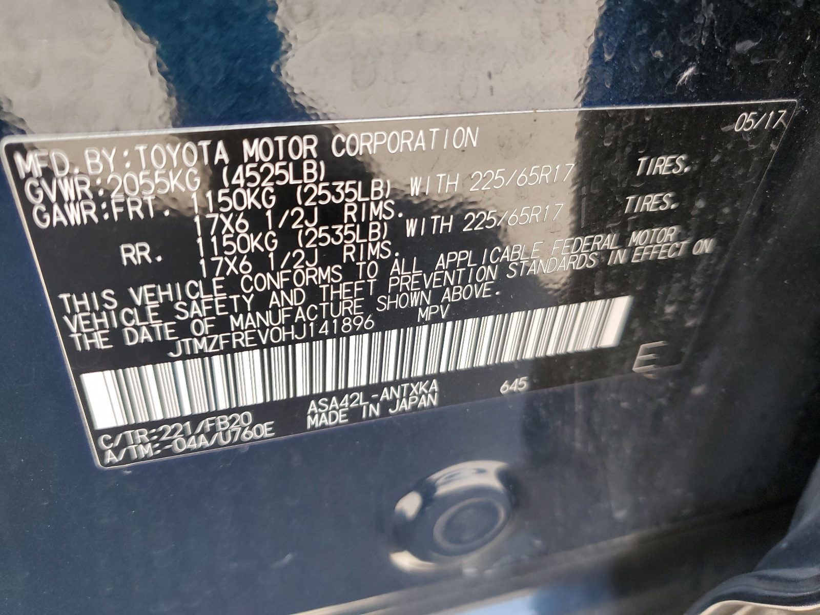 JTMZFREV0HJ141896 2017 Toyota Rav4 Le