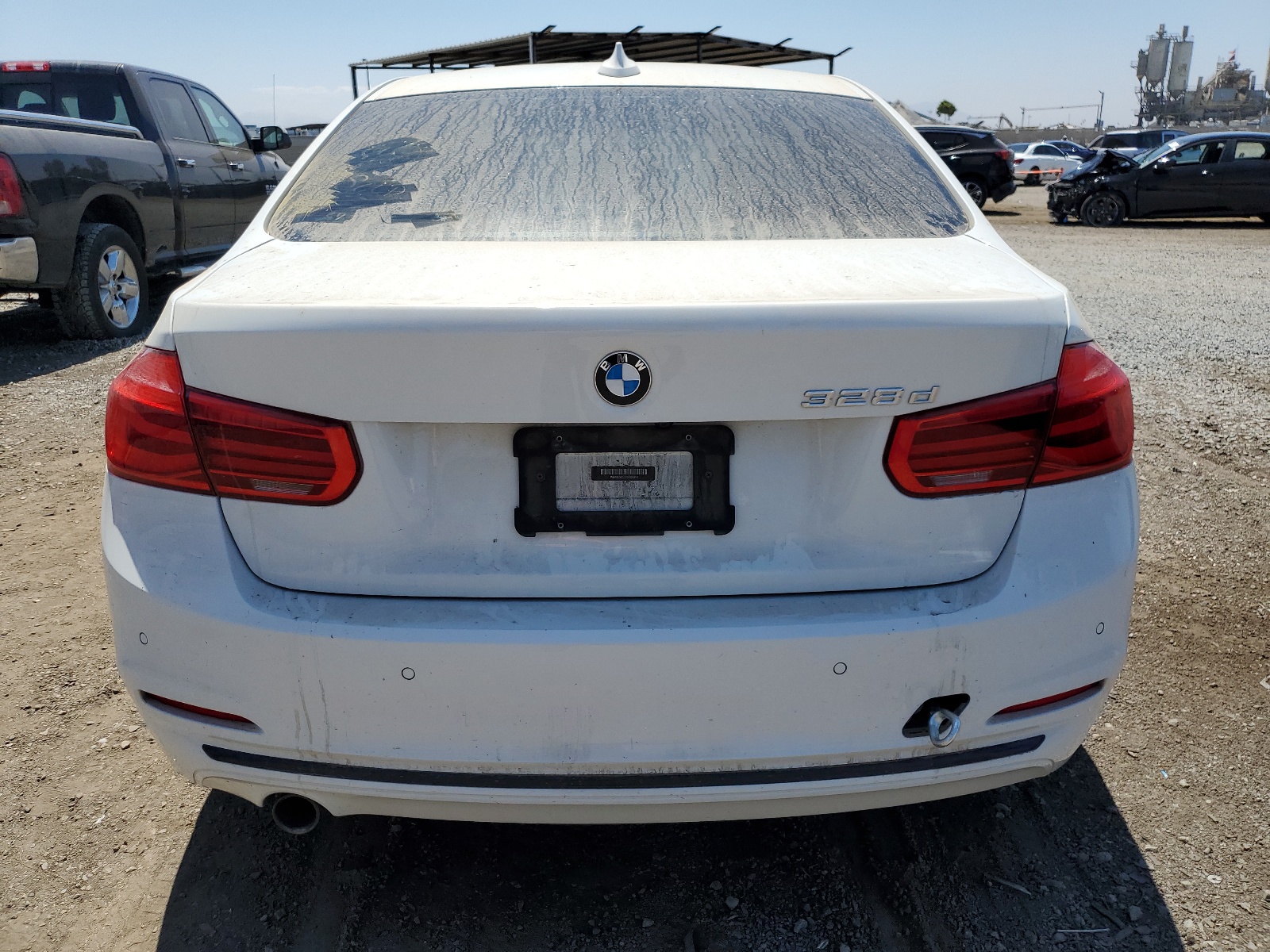 2016 BMW 328 D vin: WBA8E5C53GK388314