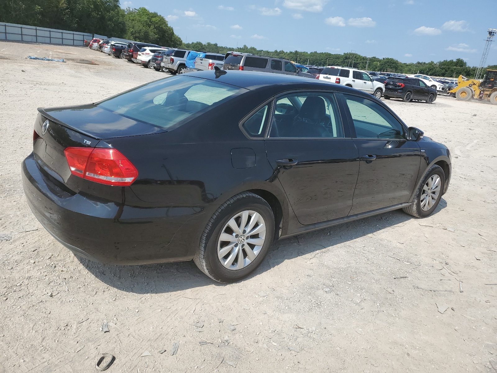 2014 Volkswagen Passat S vin: 1VWAS7A39EC099940