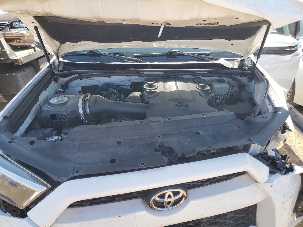 JTEBU5JR2J5582819 2018 Toyota 4Runner Sr5/Sr5 Premium