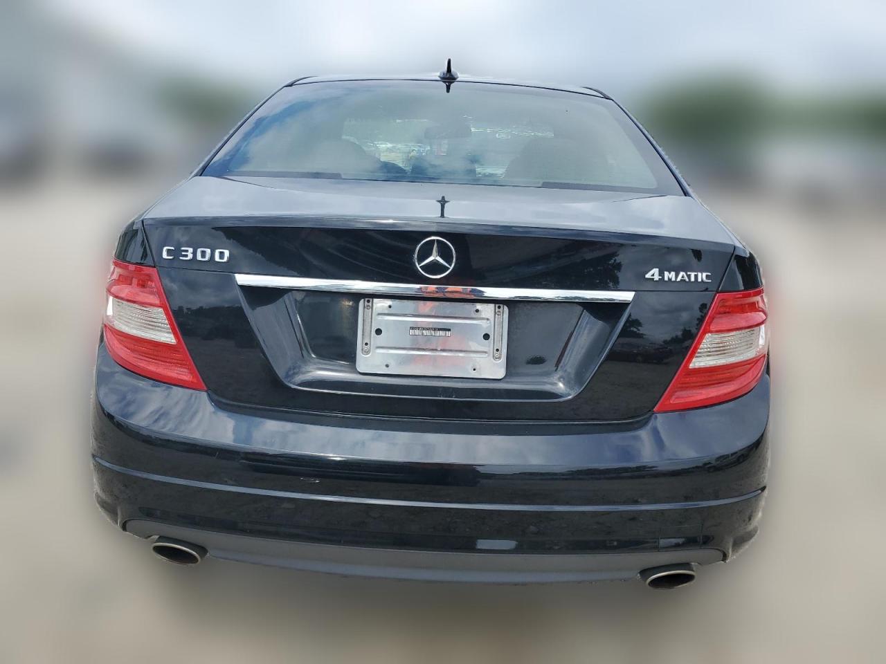 2010 Mercedes-Benz C 300 4Matic VIN: WDDGF8BB2AF502913 Lot: 63830144