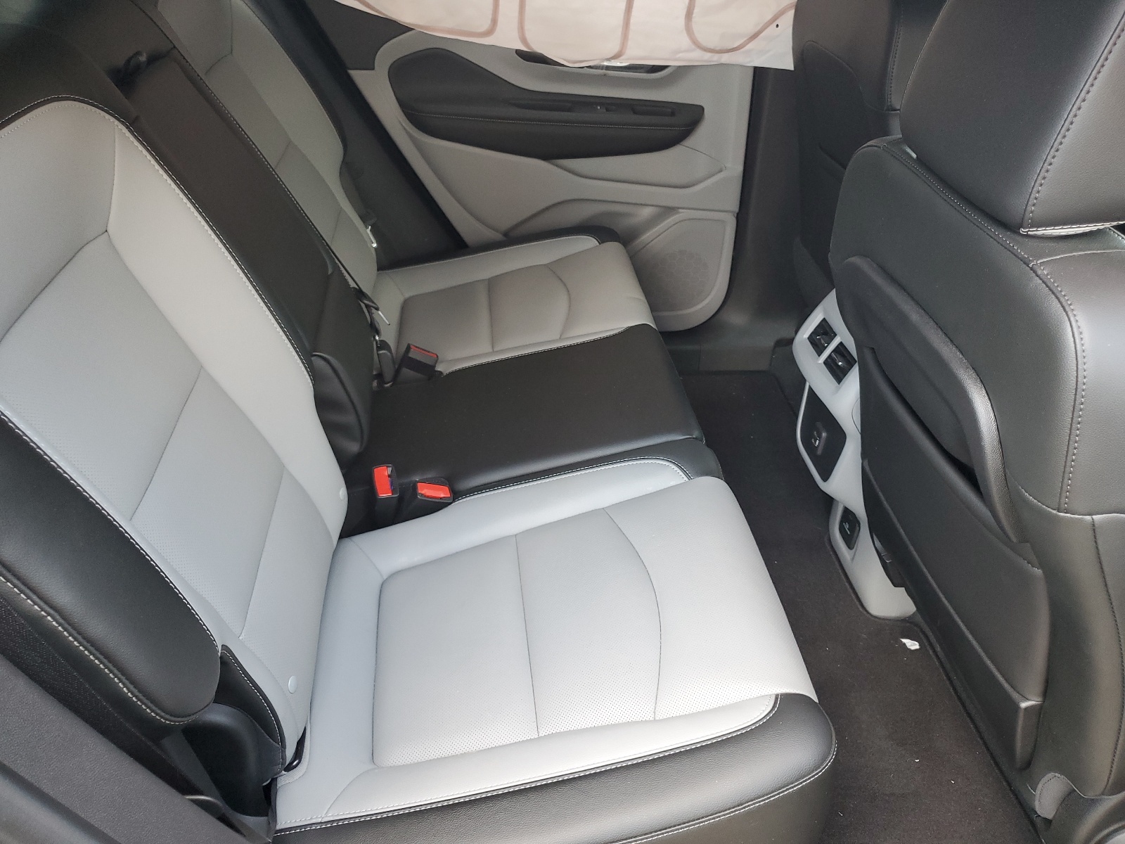 3GKALPEV8NL220851 2022 GMC Terrain Slt