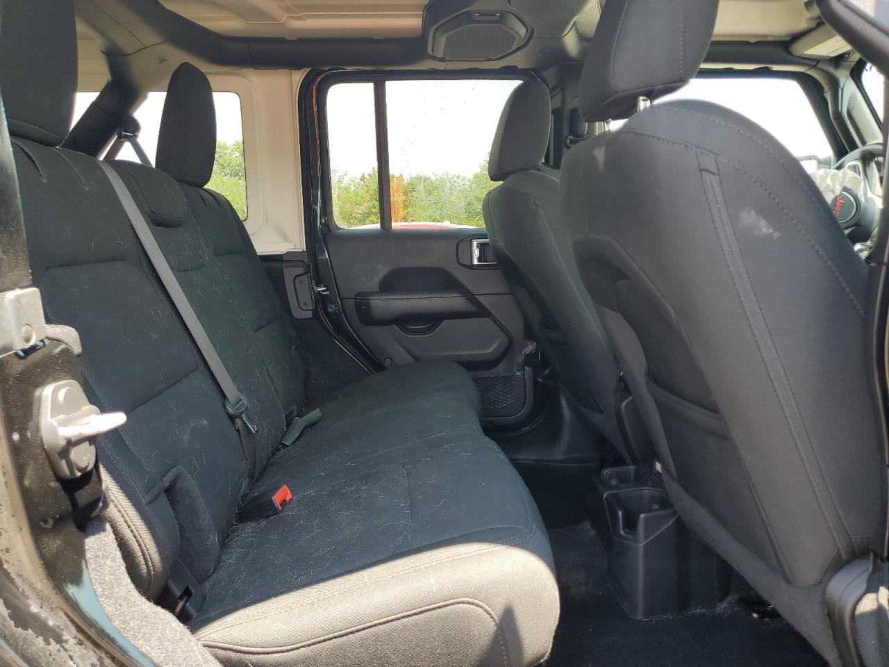 2019 Jeep Wrangler Unlimited Sahara VIN: 1C4HJXEGXKW589119 Lot: 63093624