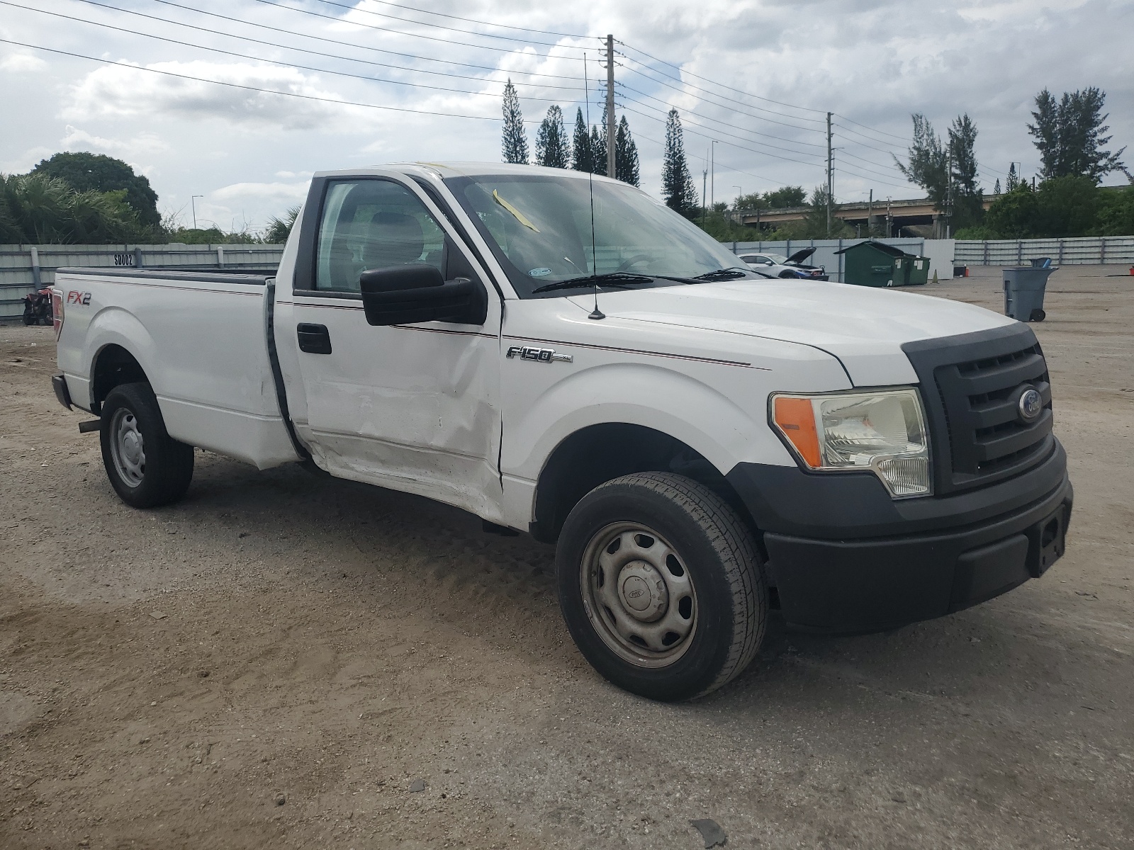 1FTMF1CW2AKB16036 2010 Ford F150