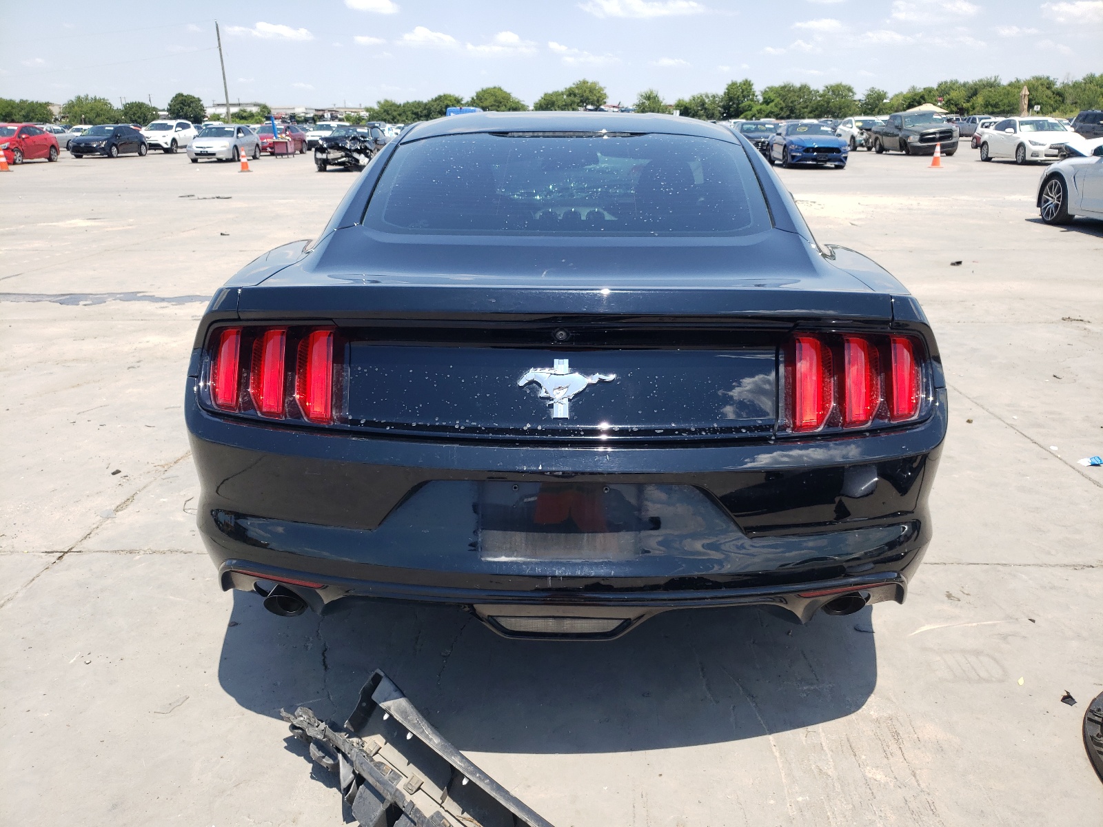 1FA6P8AM6G5289863 2016 Ford Mustang