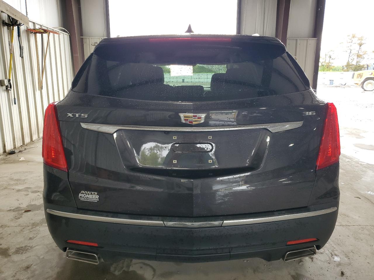 2017 Cadillac Xt5 Luxury VIN: 1GYKNDRSXHZ209821 Lot: 65046264