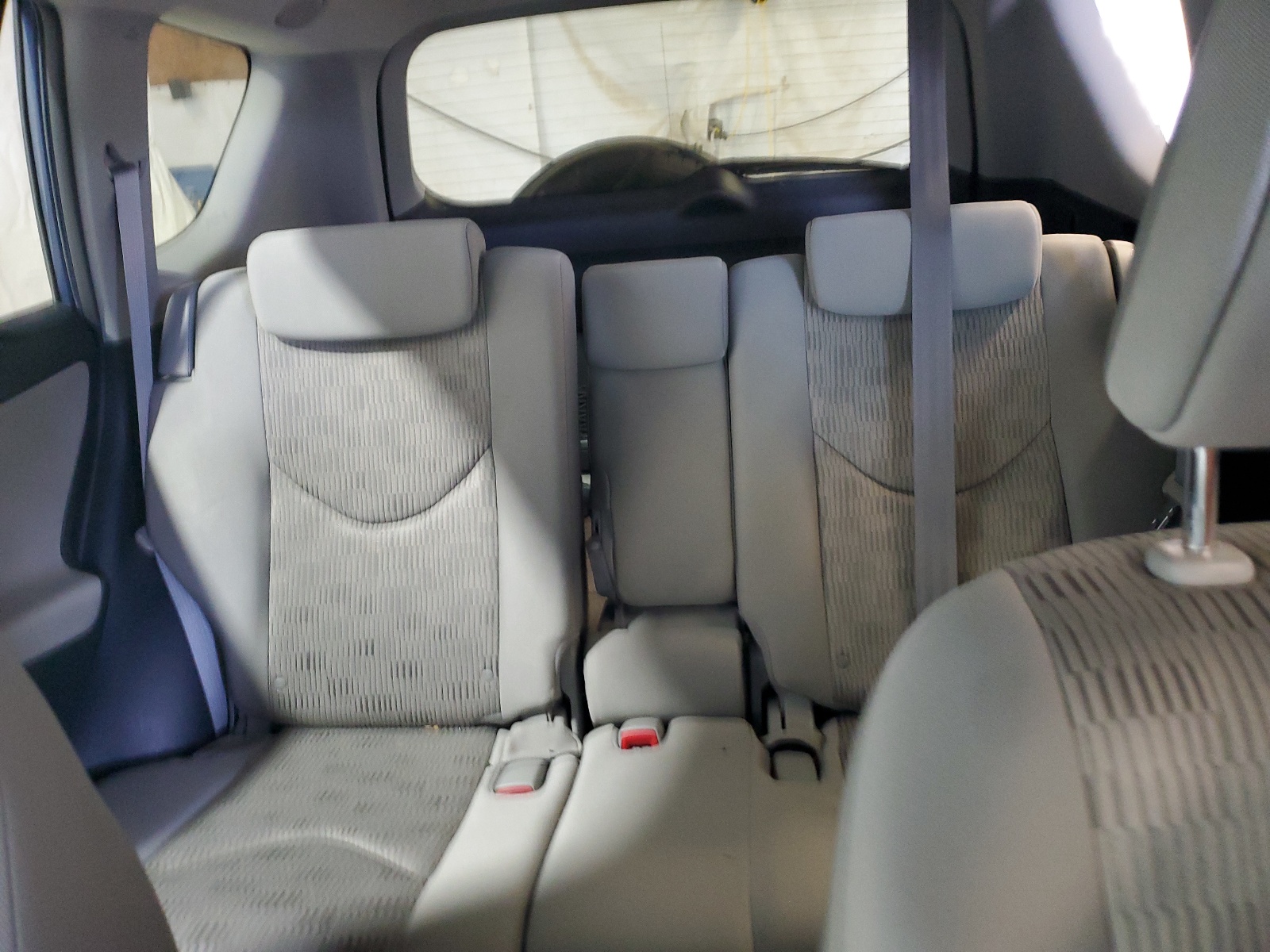 JTMBF4DV2B5037531 2011 Toyota Rav4