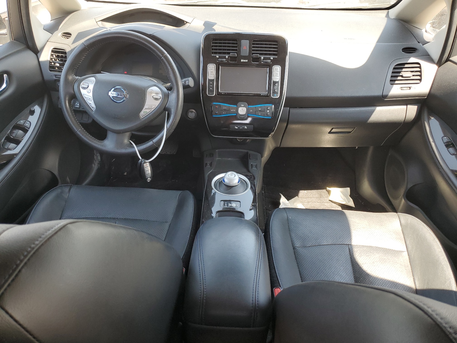 1N4AZ0CP5FC301542 2015 Nissan Leaf S